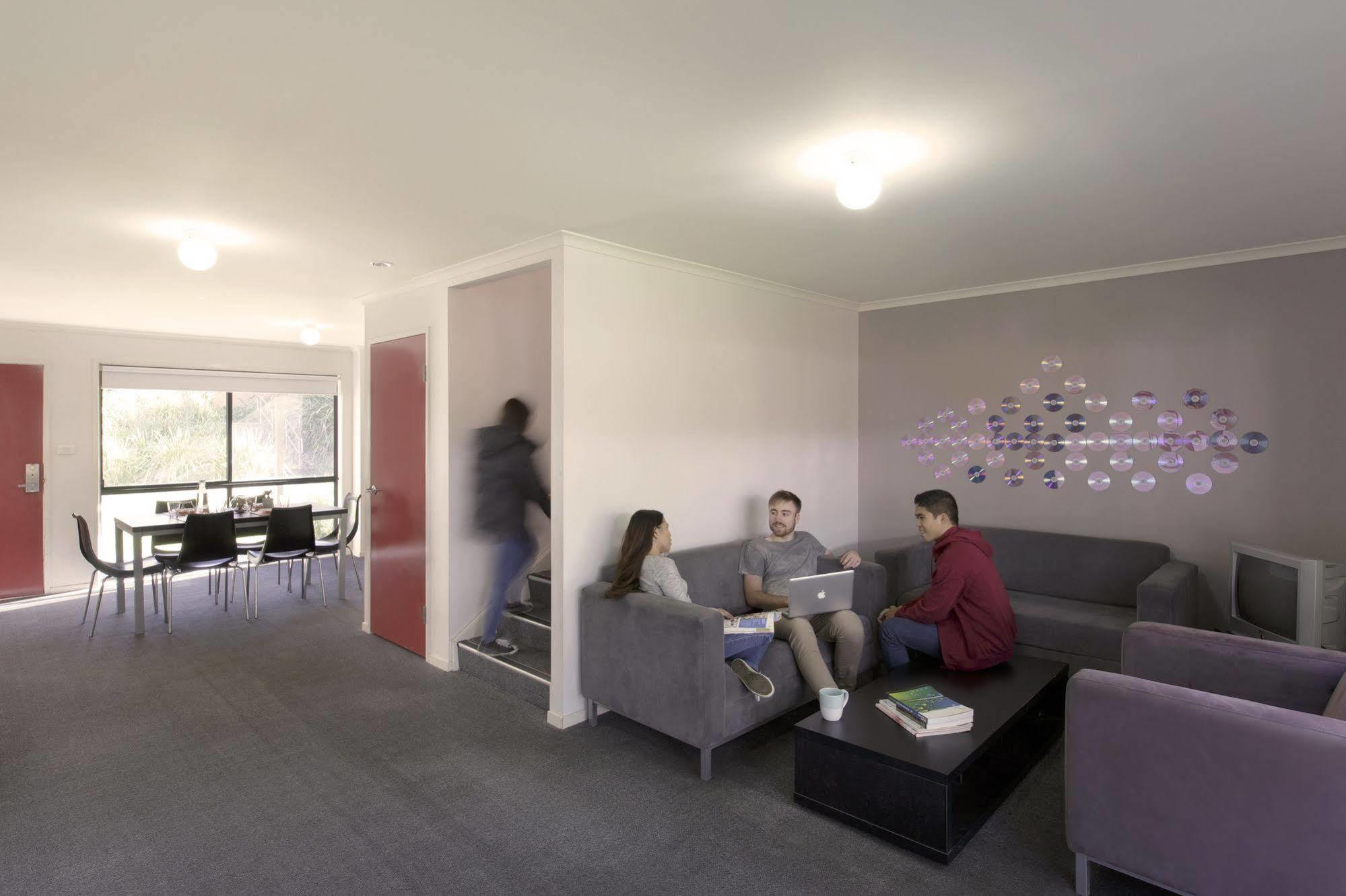 Macquarie University Village Sydney Buitenkant foto